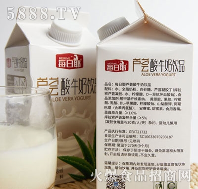每日椰芦荟酸牛奶饮品488ml（盒装）